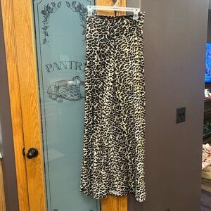 Leopard Print Maxi Skirt- stretchy